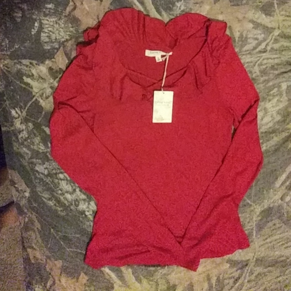 Long sleeve dressy shirt